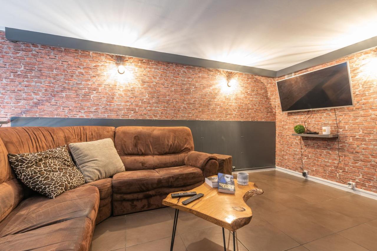 Le Puy-en-Velay Loft Industriel En Centre Ville מראה חיצוני תמונה